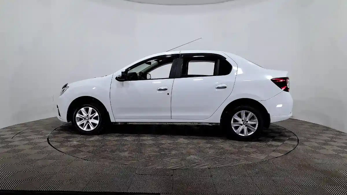 Renault Logan 2019 года за 3 950 000 тг. в Астана