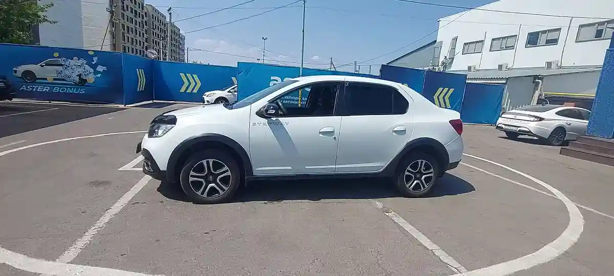 Renault Logan 2018 года за 6 000 000 тг. в Алматы