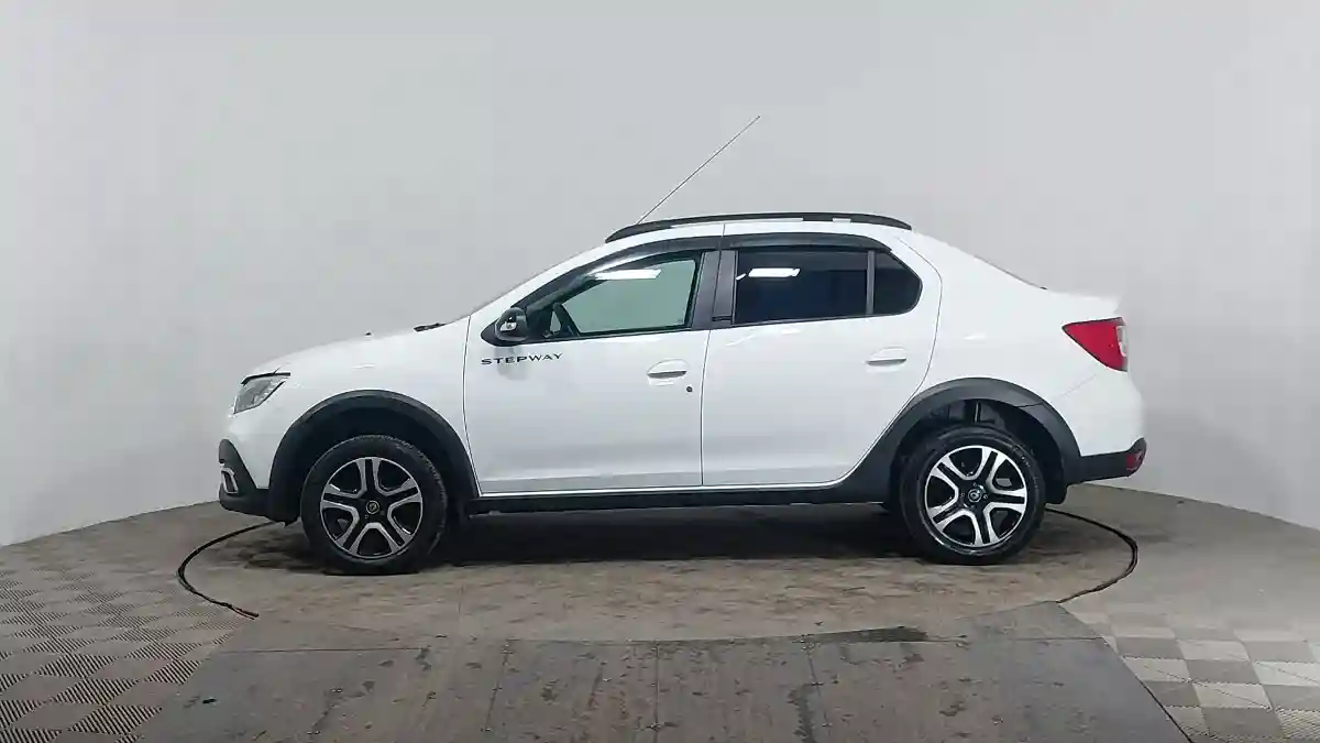 Renault Logan 2021 года за 6 255 000 тг. в Астана