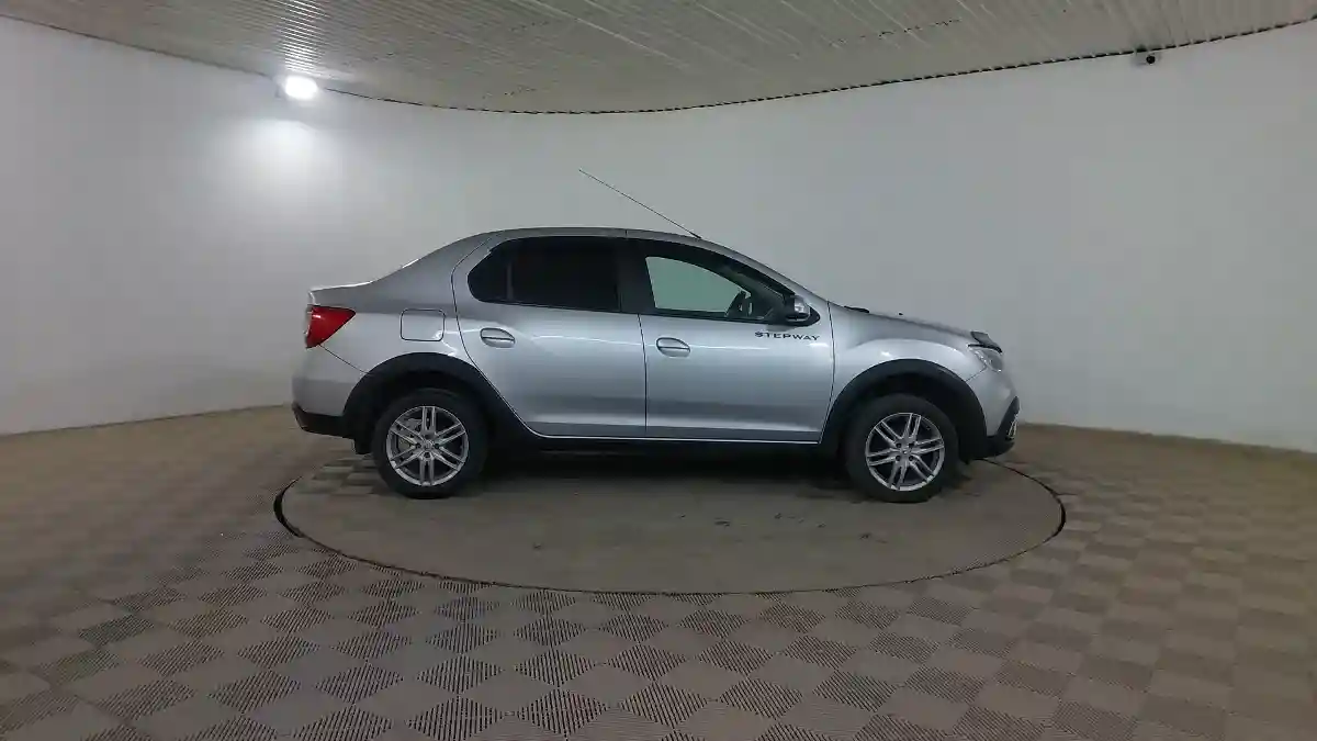 Renault Logan 2021 года за 5 190 000 тг. в Шымкент