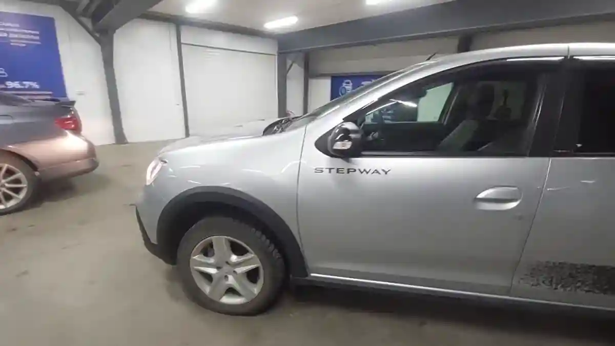 Renault Logan 2021 года за 5 800 000 тг. в Астана