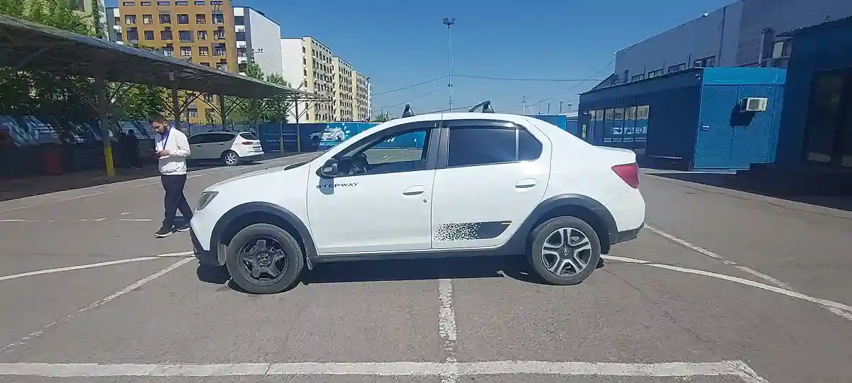 Renault Logan 2022 года за 7 000 000 тг. в Алматы