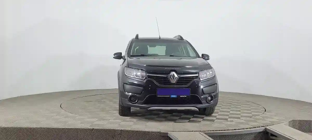 Renault Sandero 2017 года за 4 690 000 тг. в Караганда