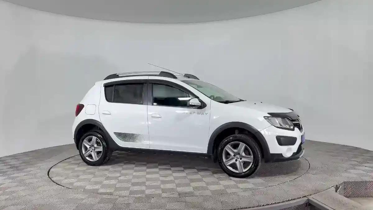 Renault Sandero 2018 года за 5 350 000 тг. в Караганда