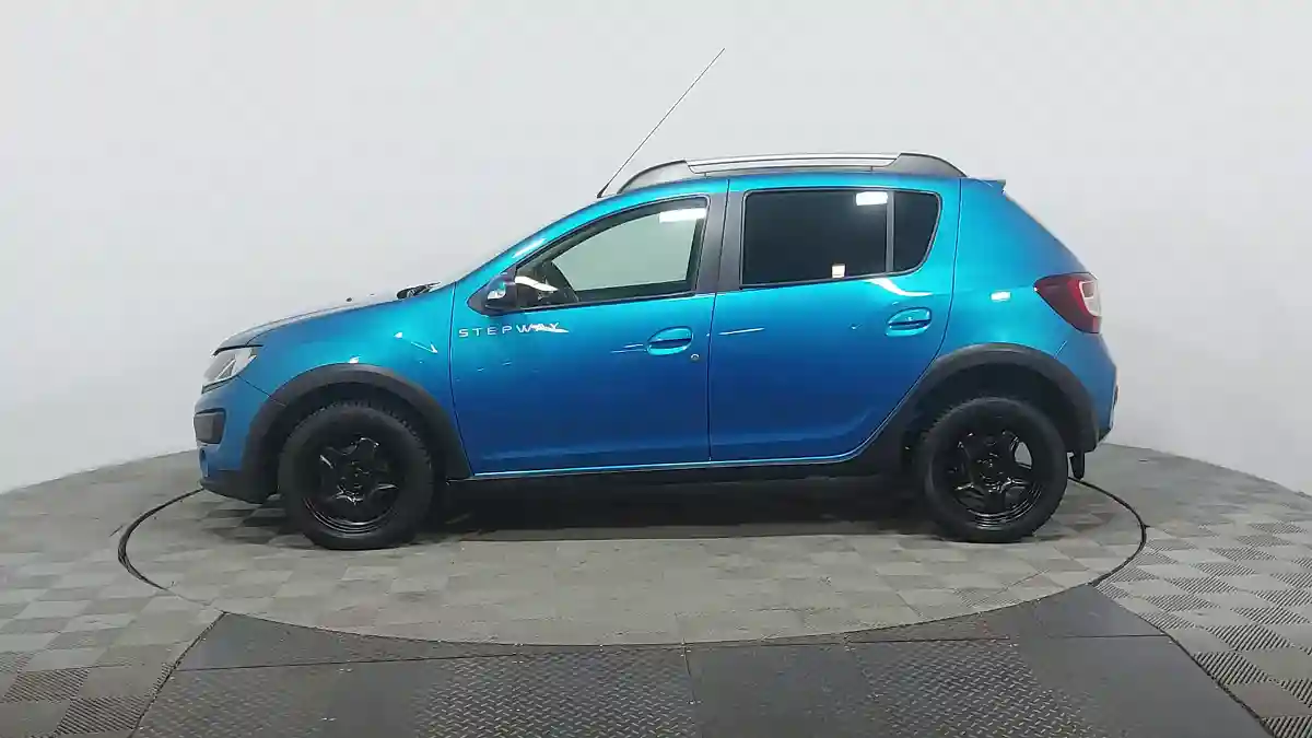 Renault Sandero 2015 года за 4 290 000 тг. в Астана