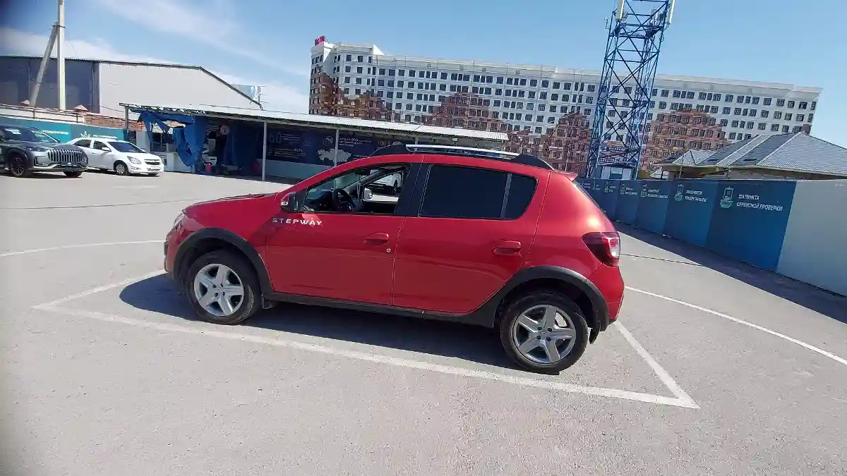 Renault Sandero 2015 года за 4 500 000 тг. в Шымкент