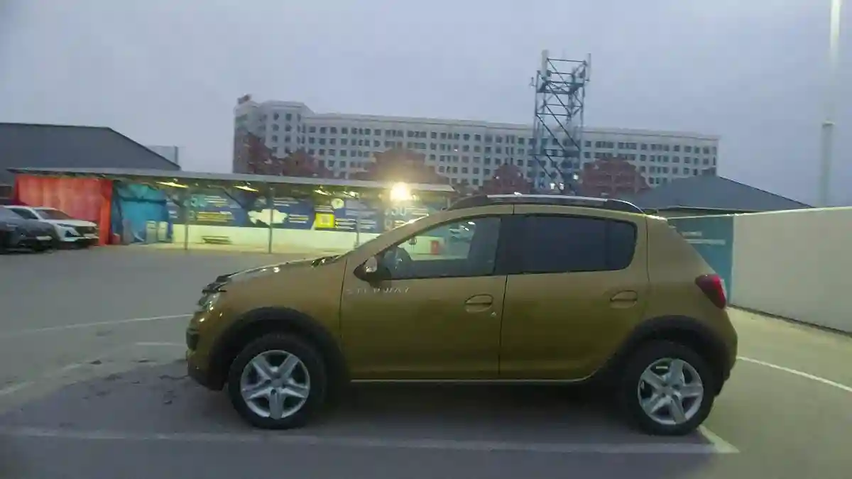 Renault Sandero 2017 года за 4 000 000 тг. в Шымкент