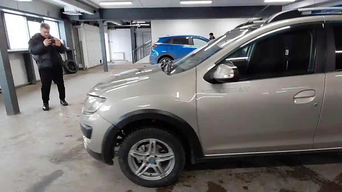 Renault Sandero 2017 года за 4 200 000 тг. в Астана