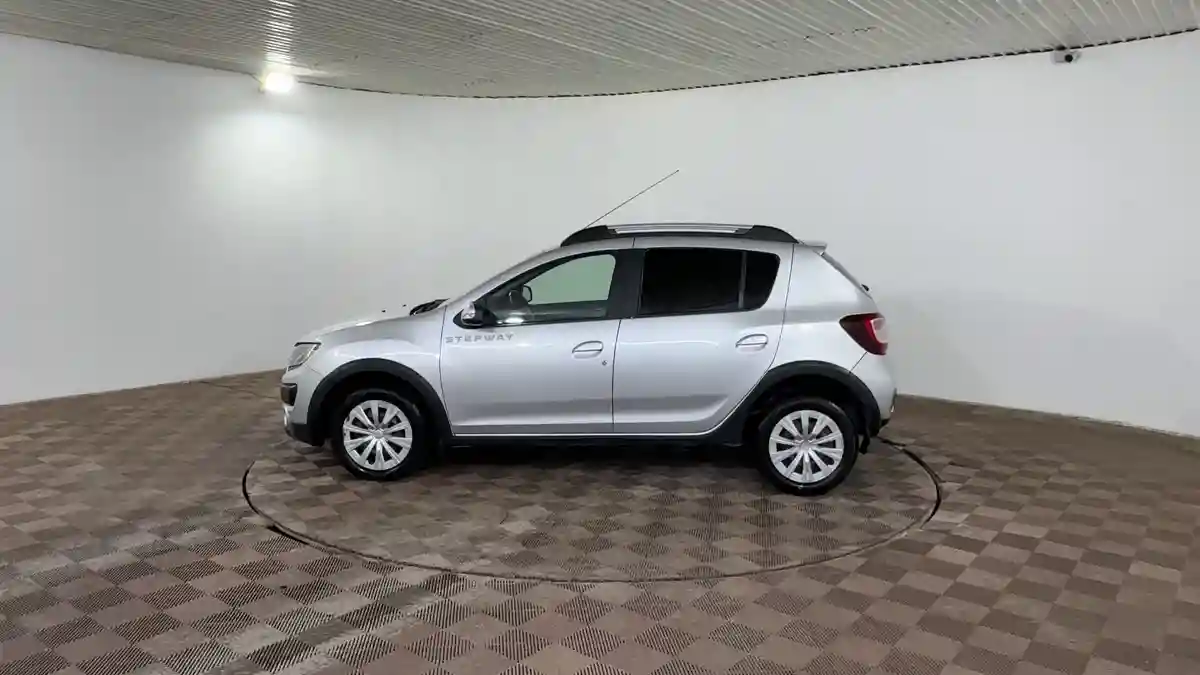 Renault Sandero 2018 года за 4 110 000 тг. в Шымкент