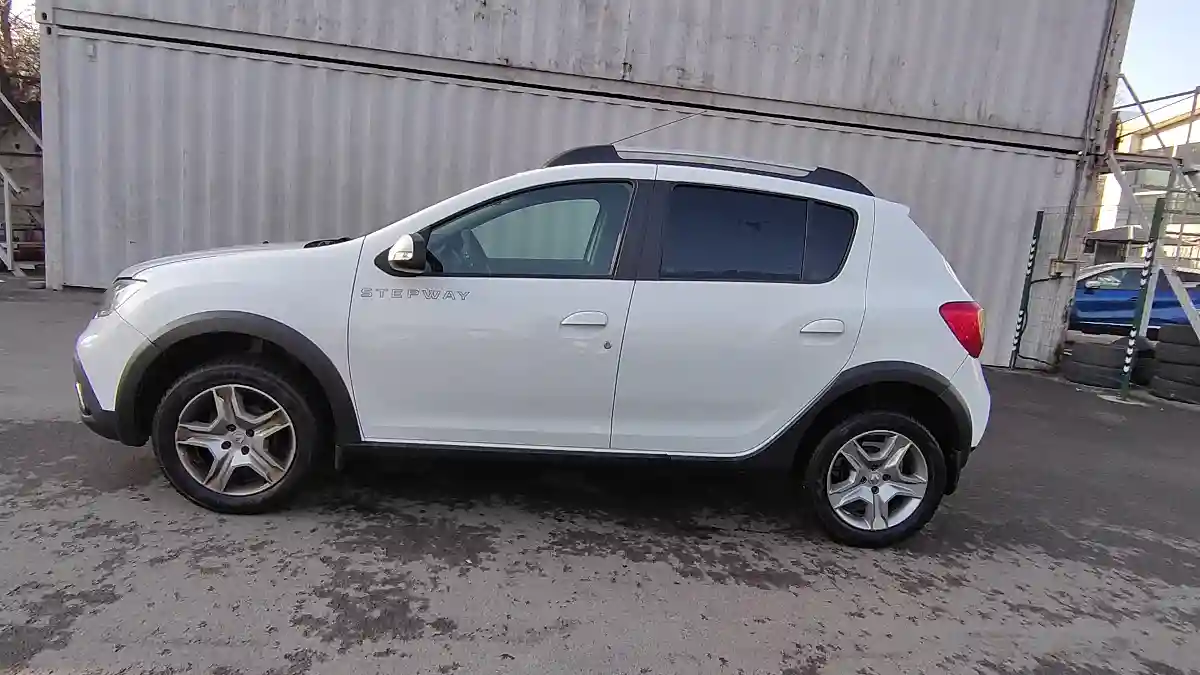 Renault Sandero 2019 года за 5 890 000 тг. в Алматы