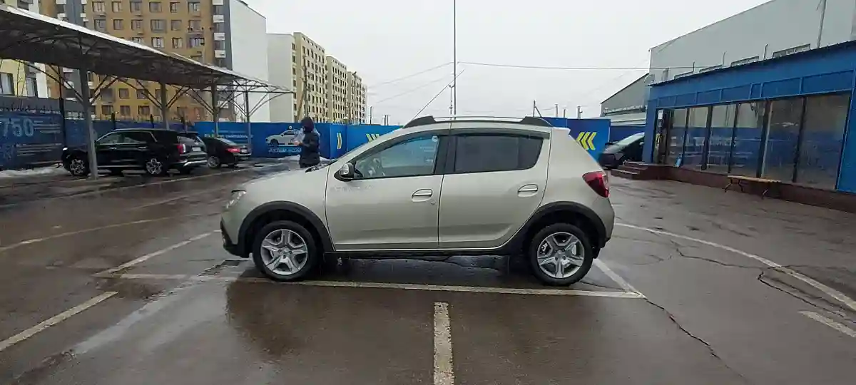 Renault Sandero 2019 года за 5 300 000 тг. в Алматы