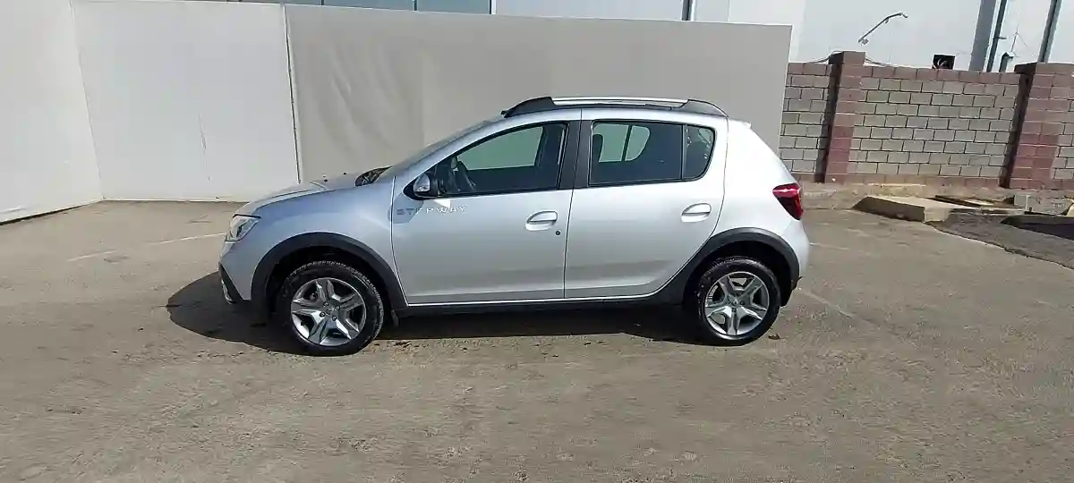 Renault Sandero 2019 года за 5 030 000 тг. в Шымкент