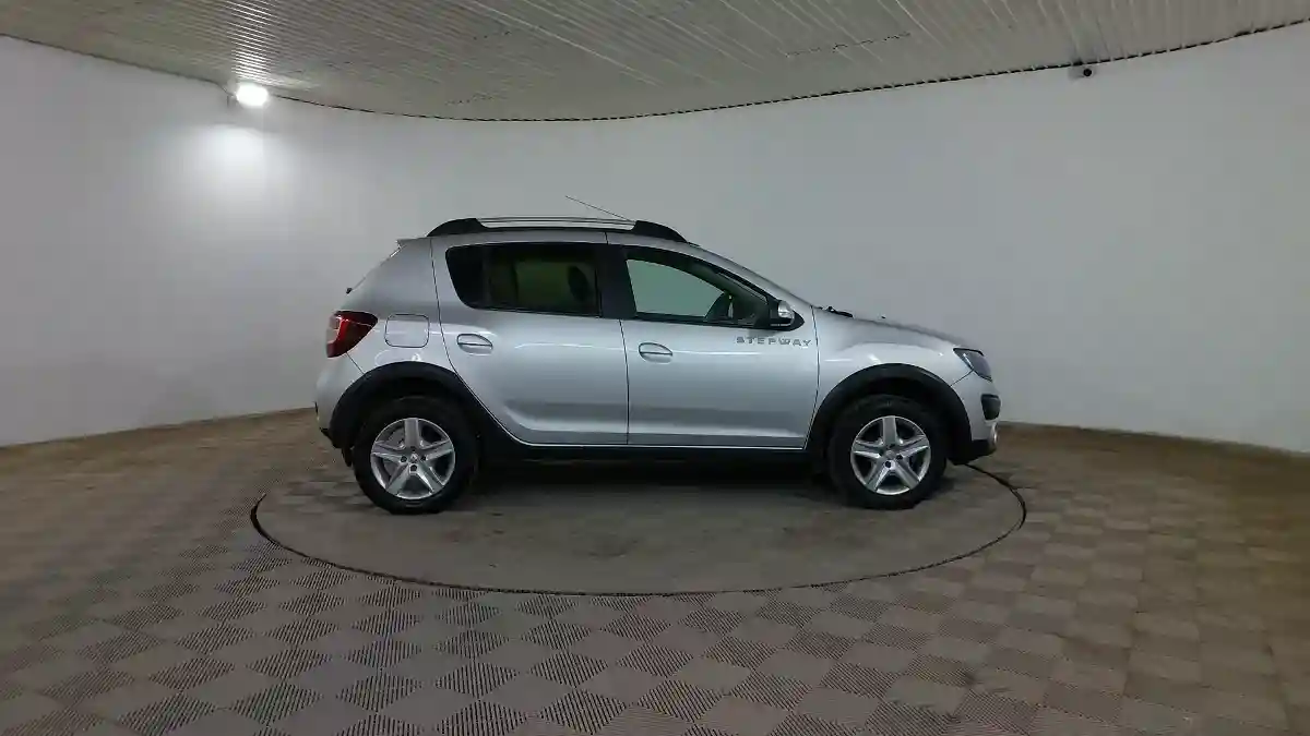 Renault Sandero 2019 года за 6 400 000 тг. в Шымкент