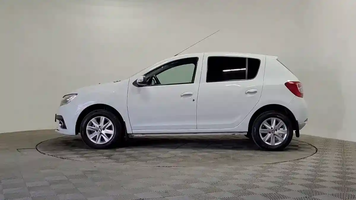 Renault Sandero 2019 года за 5 190 000 тг. в Алматы