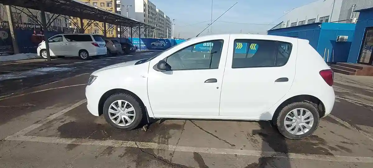 Renault Sandero 2020 года за 5 200 000 тг. в Алматы