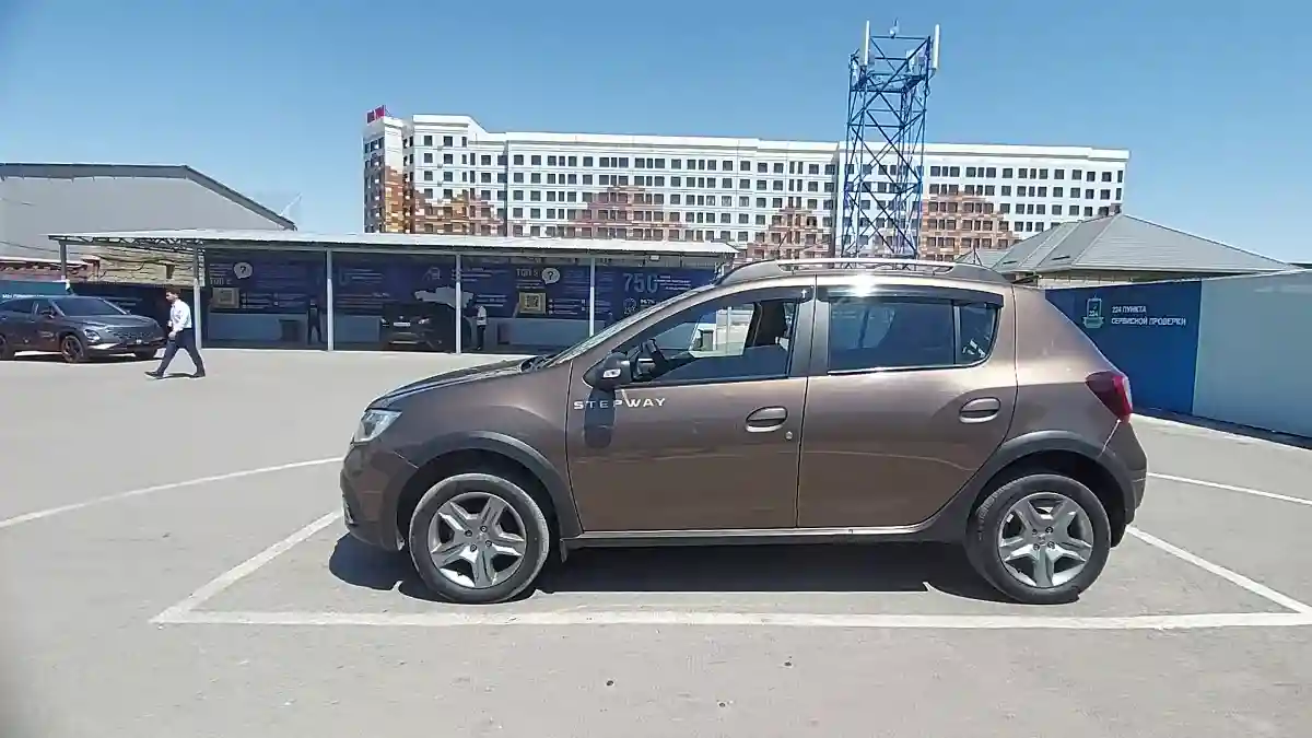 Renault Sandero 2020 года за 6 000 000 тг. в Шымкент