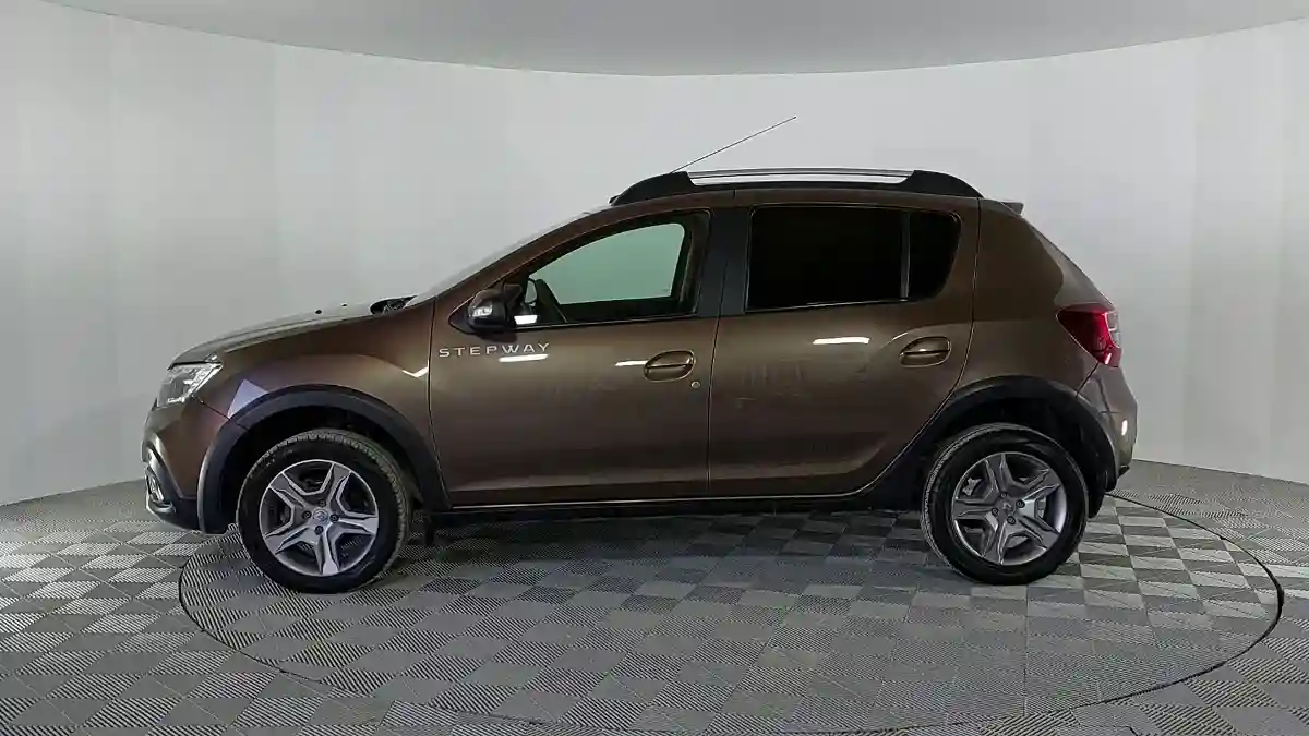 Renault Sandero 2019 года за 4 900 000 тг. в Актау
