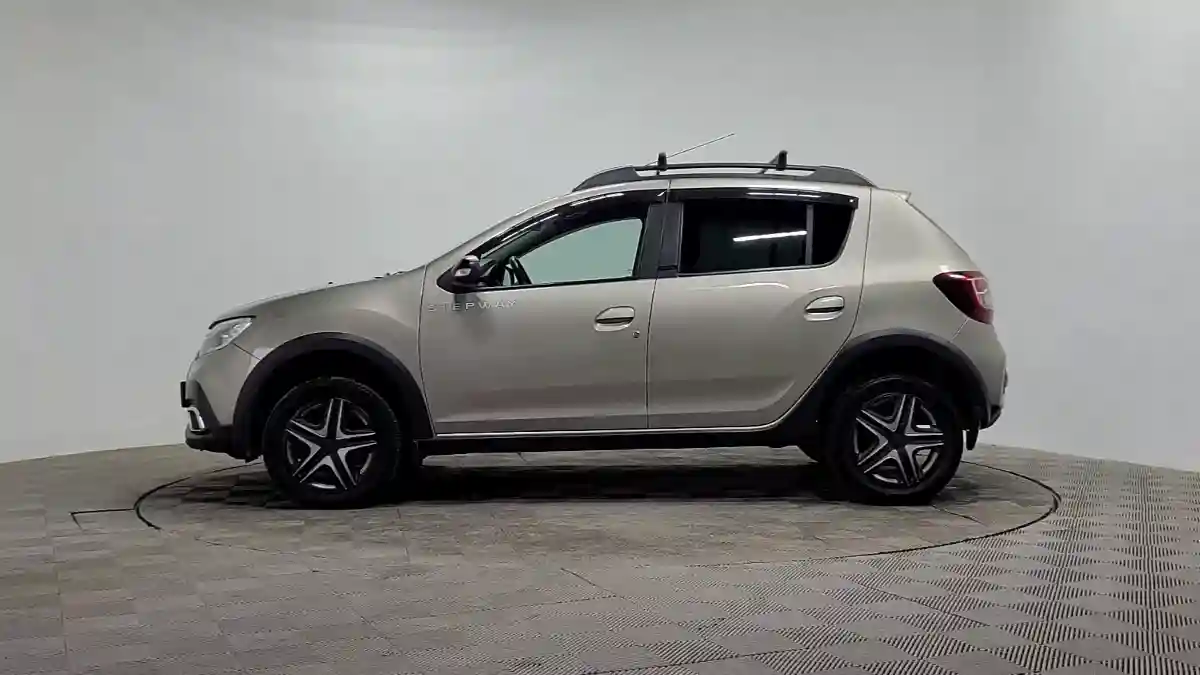 Renault Sandero 2020 года за 5 790 000 тг. в Алматы