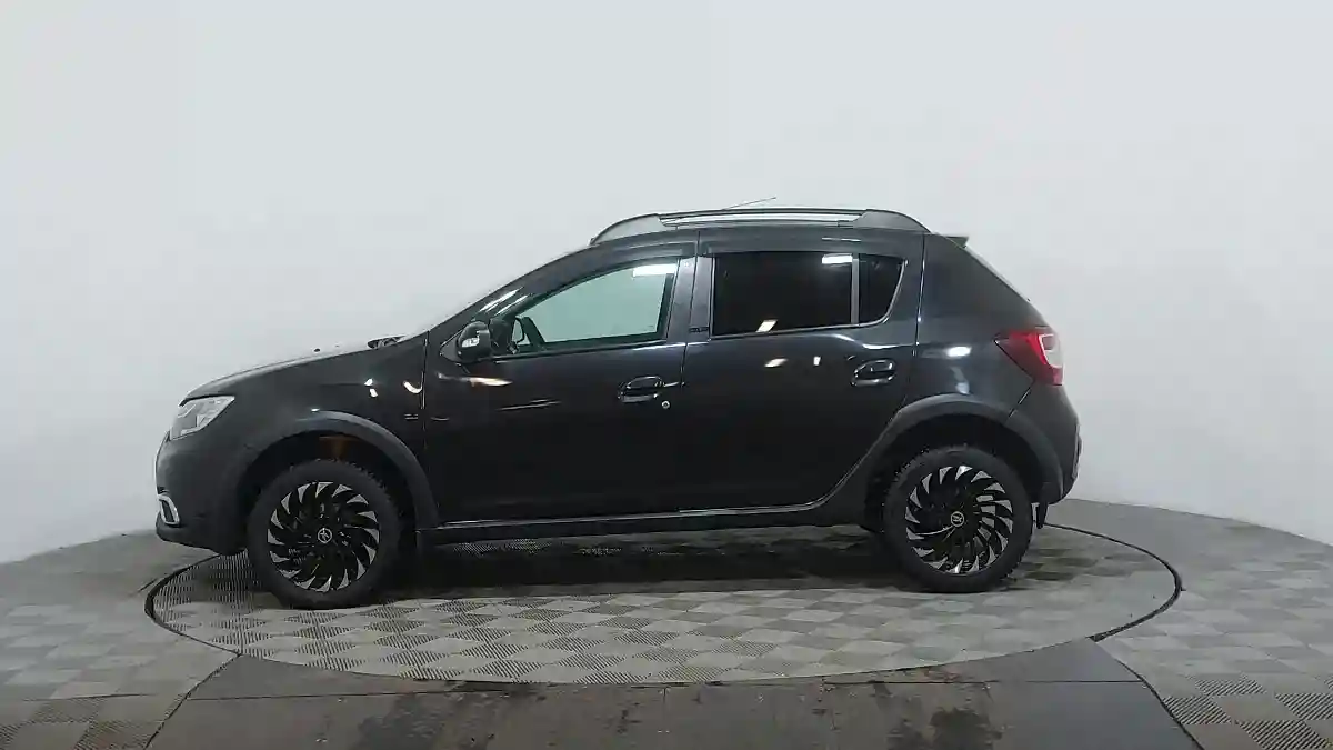 Renault Sandero 2021 года за 6 000 000 тг. в Астана