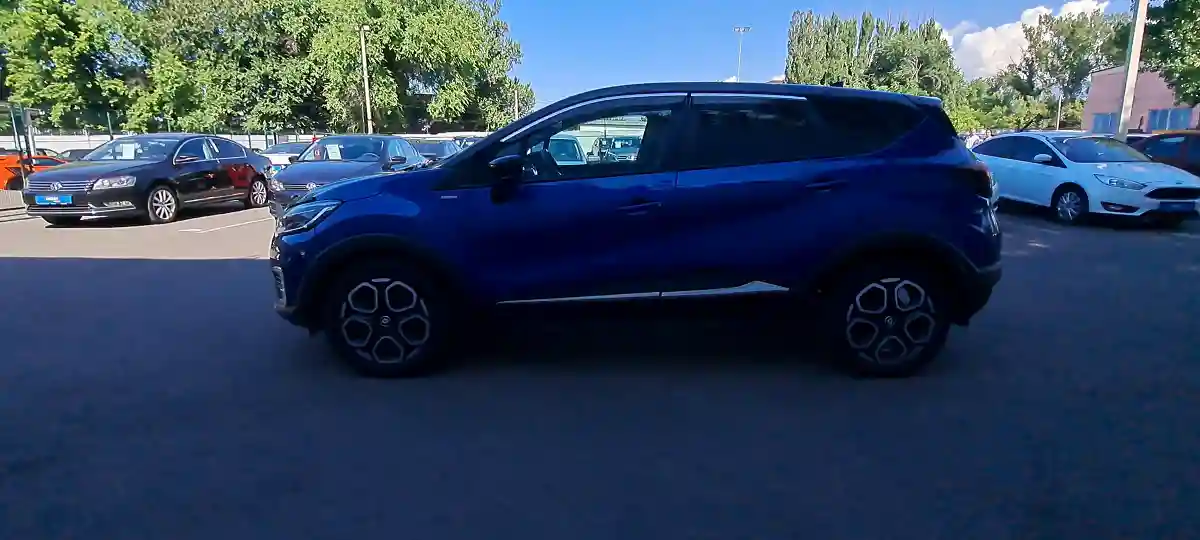 Renault Kaptur 2020 года за 8 422 000 тг. в Алматы