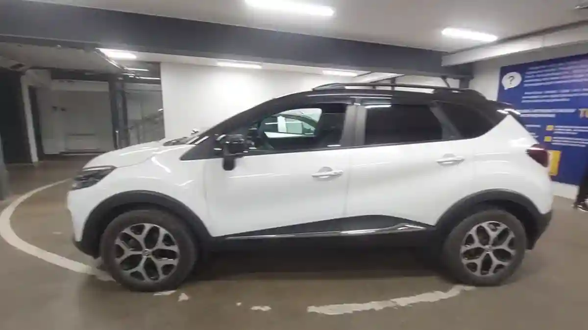 Renault Kaptur 2021 года за 8 200 000 тг. в Астана