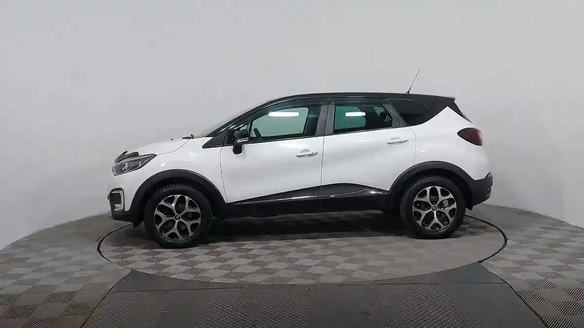 Renault Kaptur 2016 года за 6 990 000 тг. в Астана
