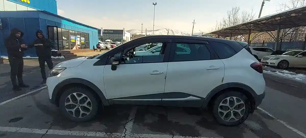 Renault Kaptur 2017 года за 7 700 000 тг. в Алматы