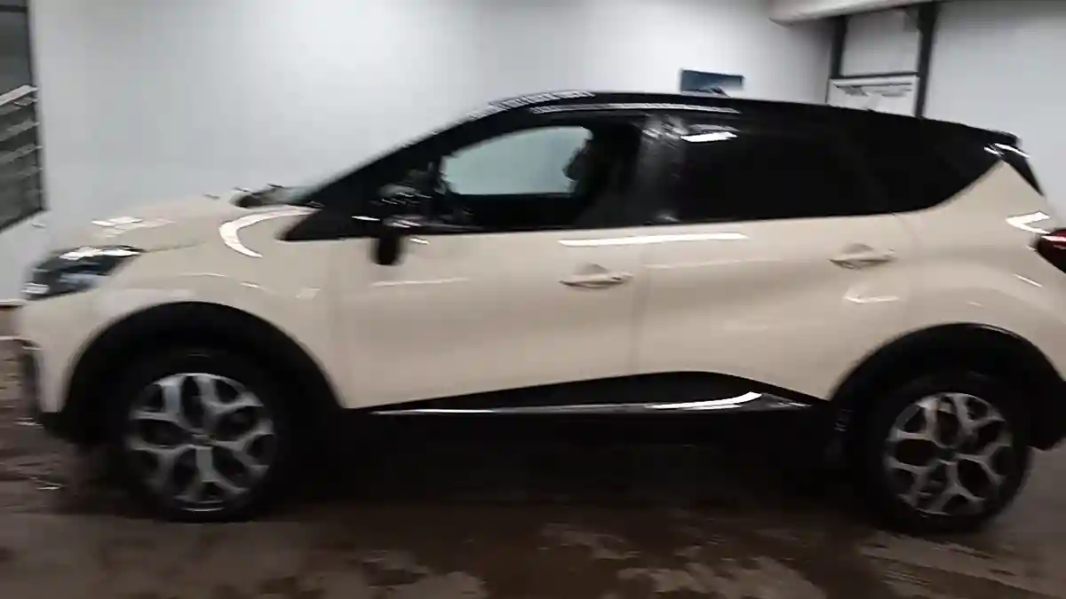 Renault Kaptur 2017 года за 6 500 000 тг. в Астана