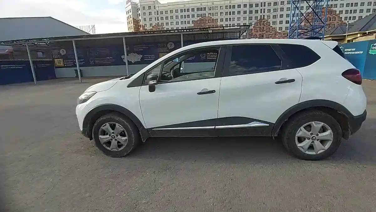 Renault Kaptur 2018 года за 5 000 000 тг. в Шымкент