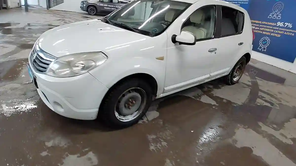 Renault Sandero 2011 года за 3 000 000 тг. в Астана