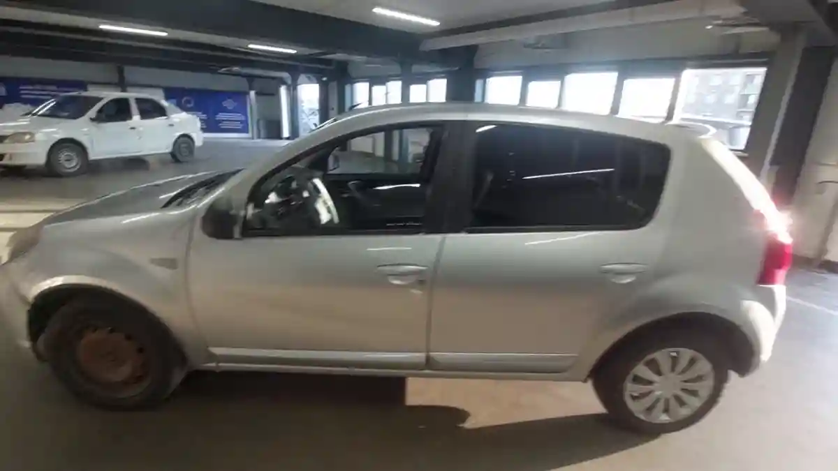Renault Sandero 2013 года за 2 500 000 тг. в Астана