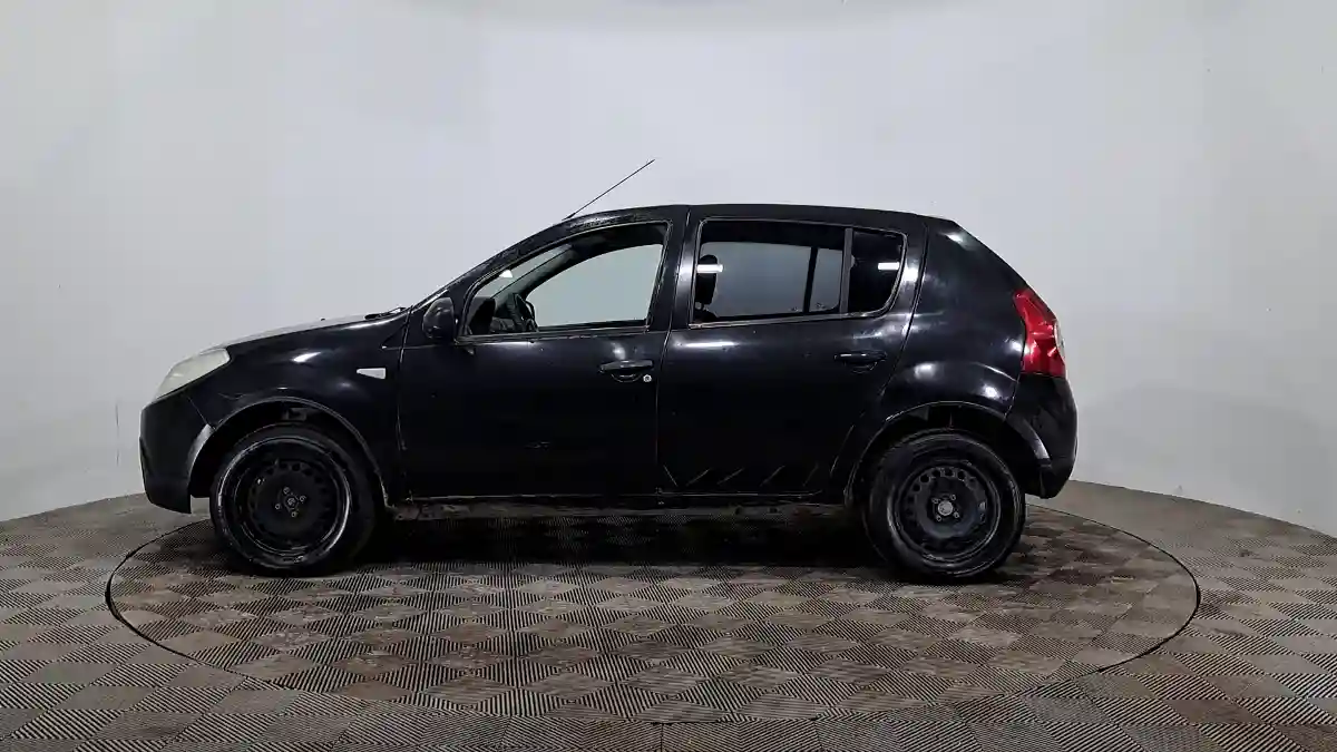 Renault Sandero 2012 года за 980 000 тг. в Астана