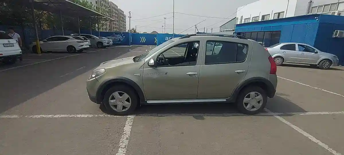 Renault Sandero 2012 года за 3 500 000 тг. в Алматы