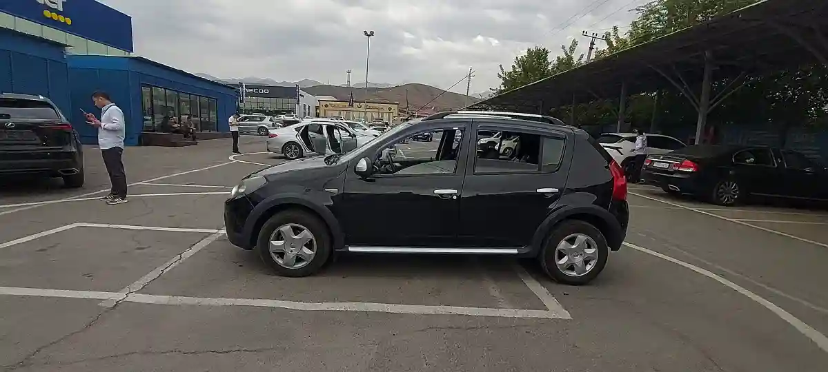 Renault Sandero 2014 года за 3 500 000 тг. в Алматы