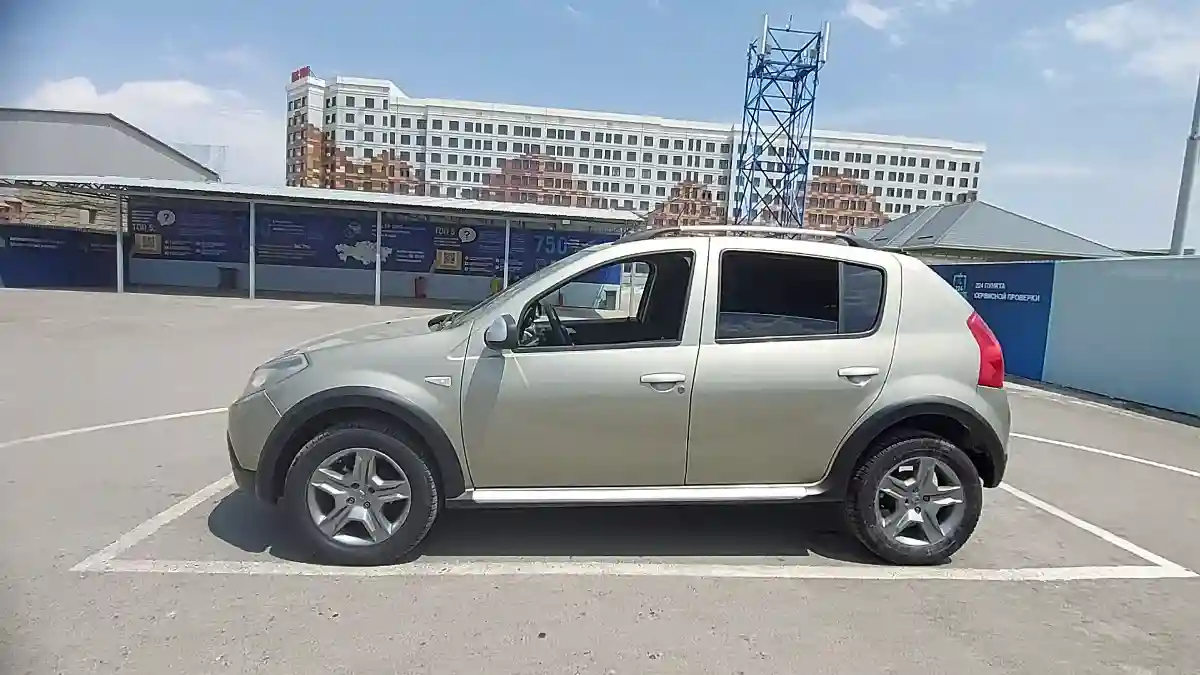 Renault Sandero 2014 года за 4 000 000 тг. в Шымкент