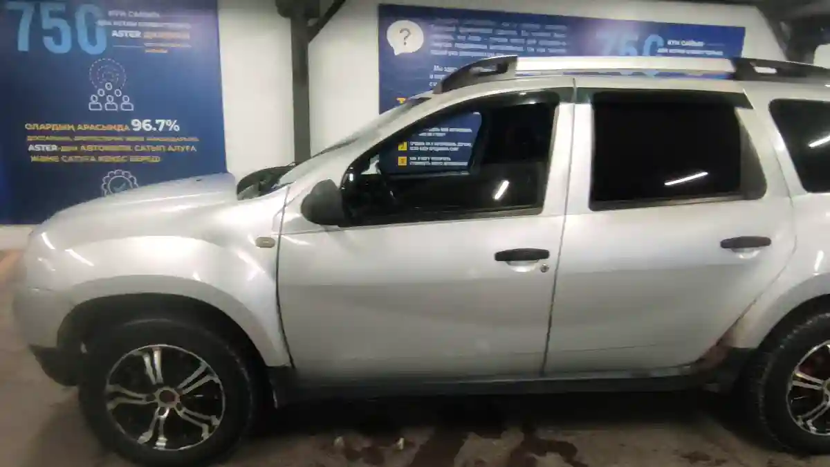 Renault Duster 2014 года за 4 000 000 тг. в Астана