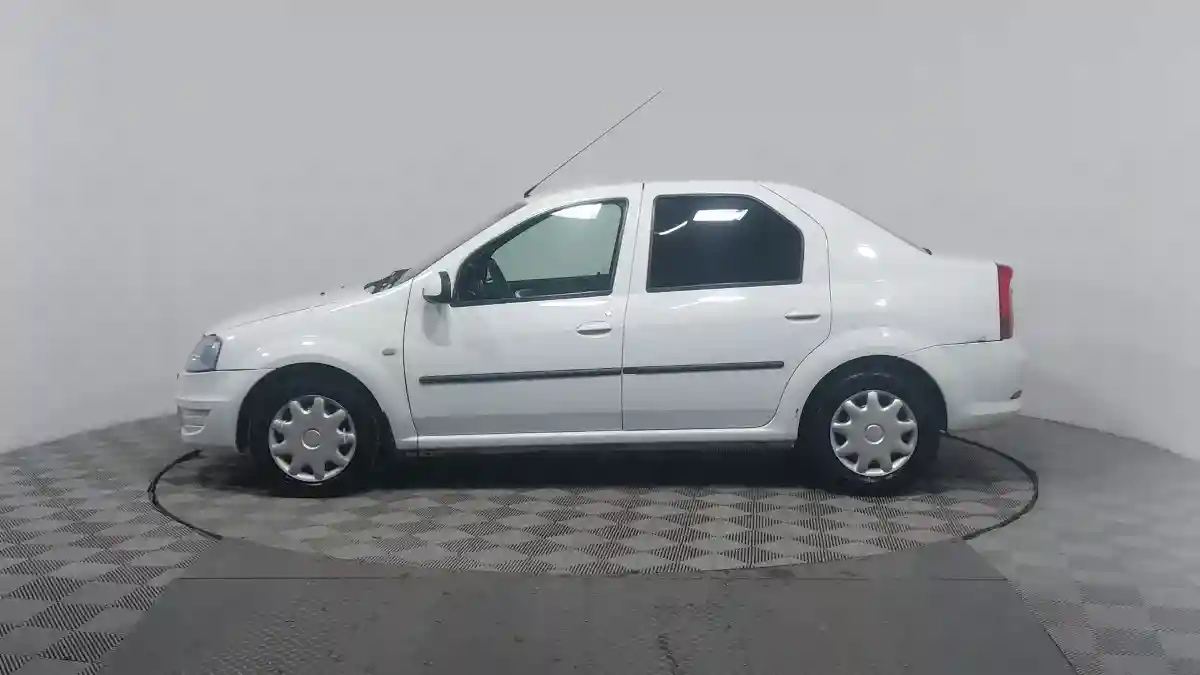 Renault Logan 2014 года за 2 590 000 тг. в Астана
