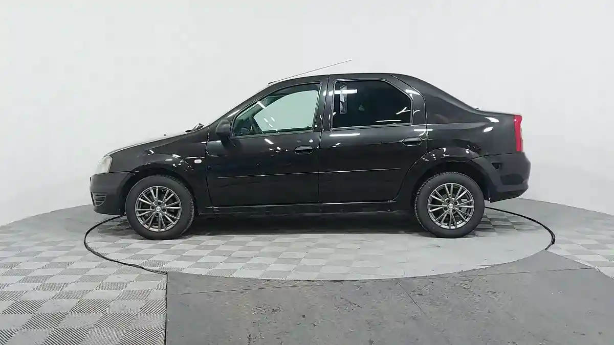 Renault Logan 2015 года за 3 590 000 тг. в Астана
