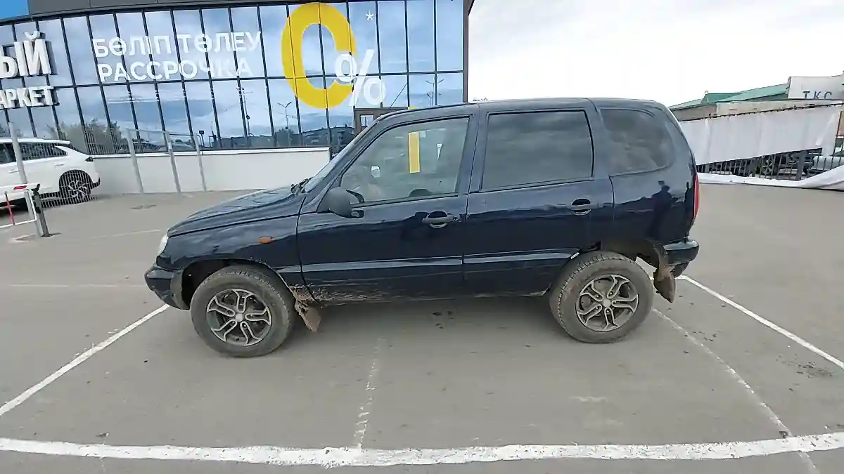 LADA (ВАЗ) 2123 2002 года за 1 700 000 тг. в Актобе