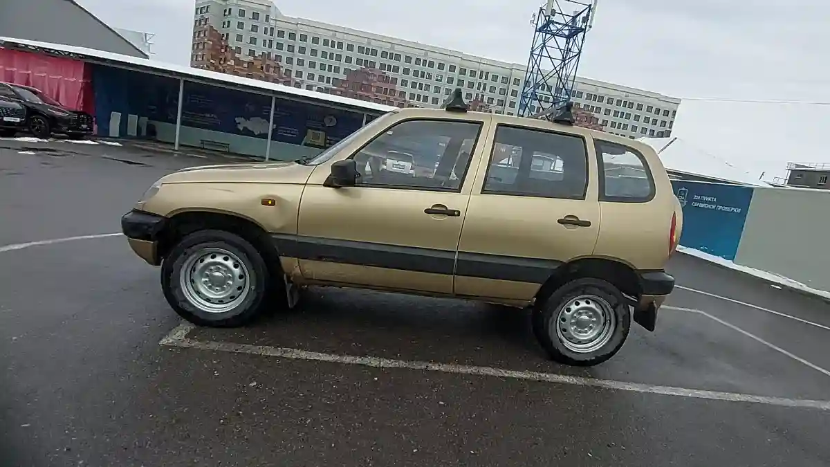 Chevrolet Niva 2005 года за 2 000 000 тг. в Шымкент