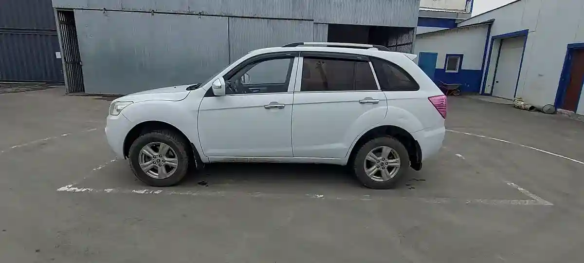 Lifan X60 2015 года за 3 000 000 тг. в Атырау