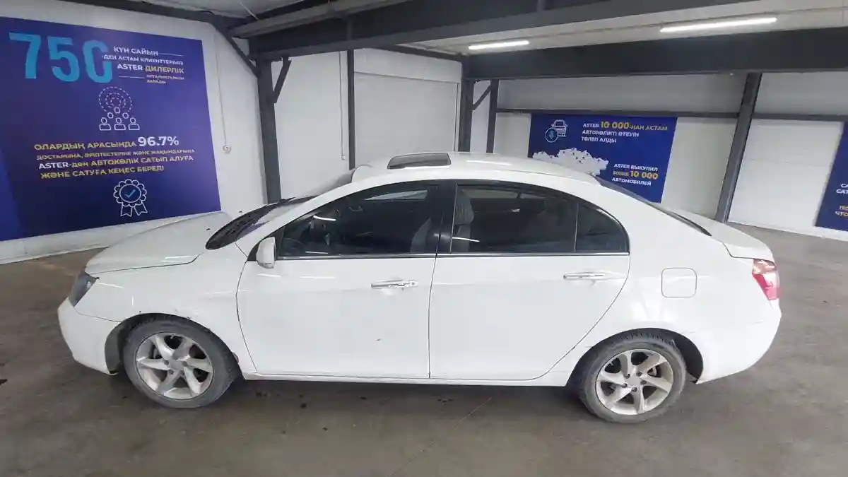 Geely Emgrand 2013 года за 2 500 000 тг. в Астана