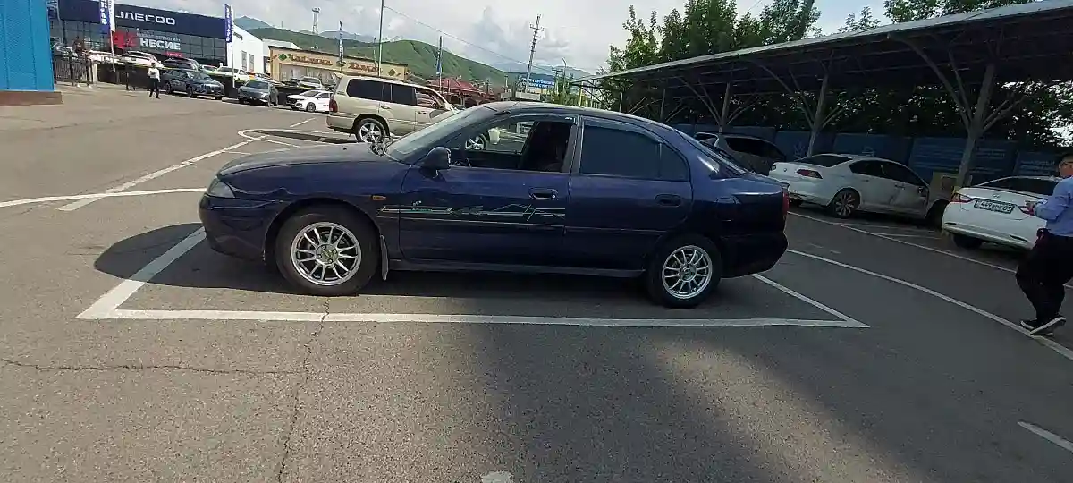 Mitsubishi Carisma 1997 года за 1 400 000 тг. в Алматы