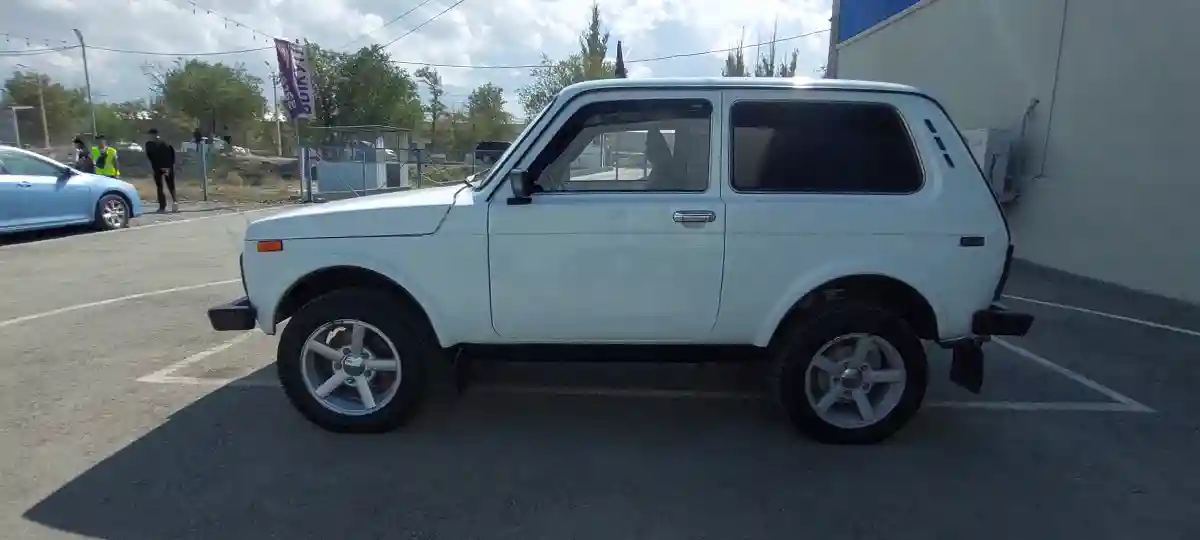 LADA (ВАЗ) 2121 (4x4) 2009 года за 2 000 000 тг. в Тараз