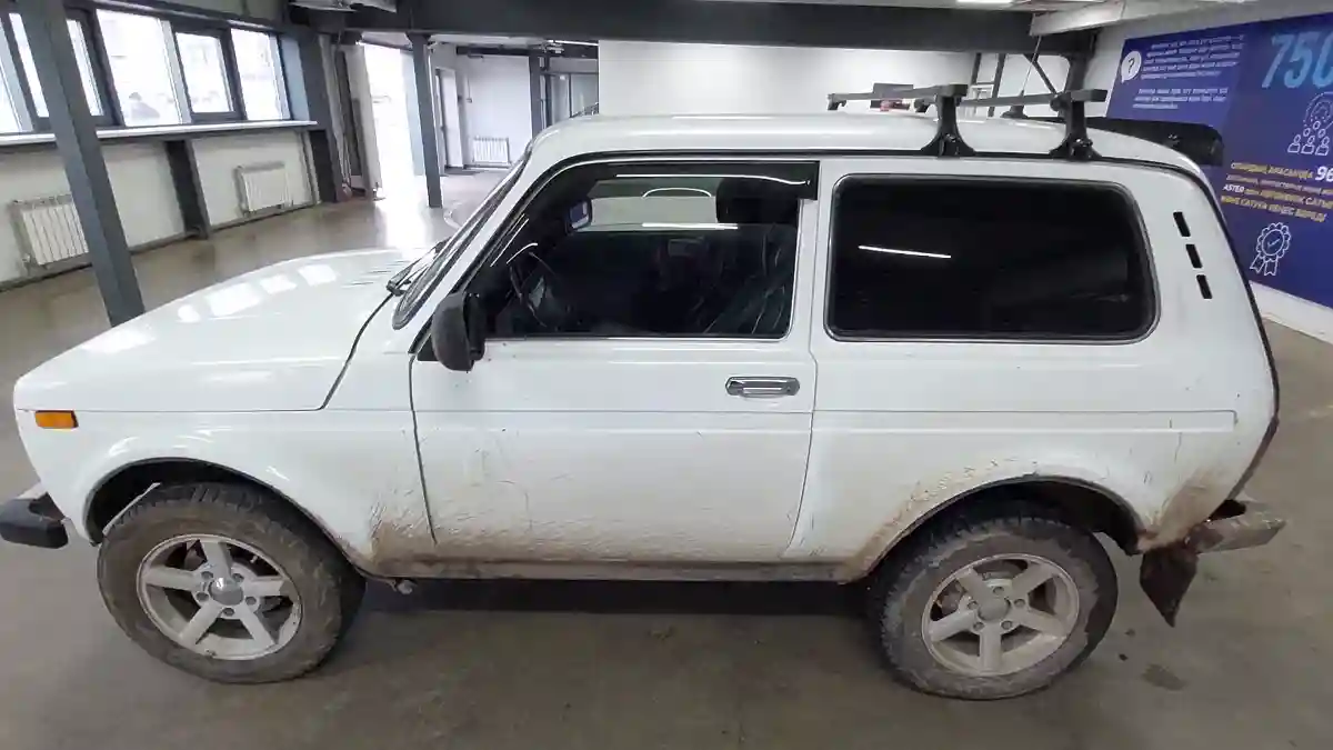 LADA (ВАЗ) 2121 (4x4) 2014 года за 3 000 000 тг. в Астана