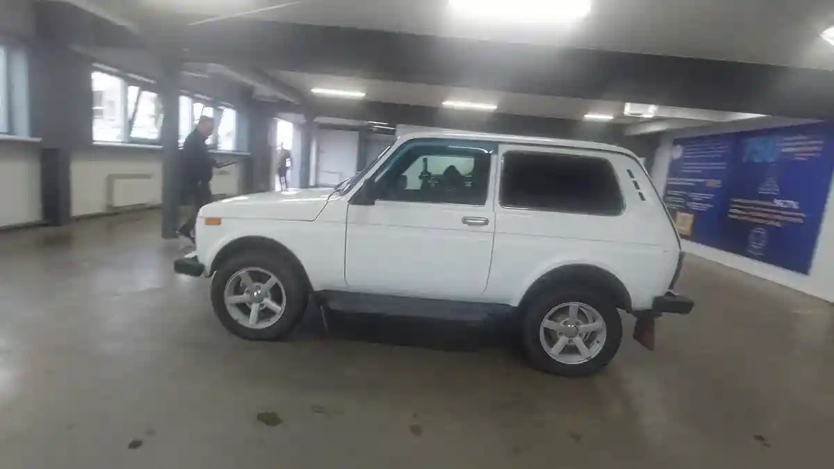 LADA (ВАЗ) 2121 (4x4) 2015 года за 3 000 000 тг. в Астана