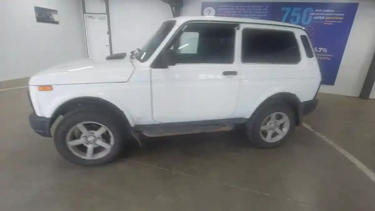LADA (ВАЗ) 2121 (4x4) 2015 года за 3 500 000 тг. в Астана