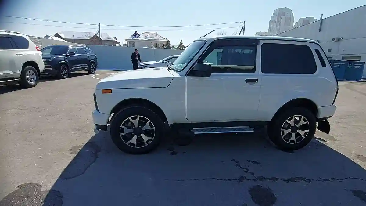 LADA (ВАЗ) Niva Legend 2021 года за 500 000 тг. в Шымкент