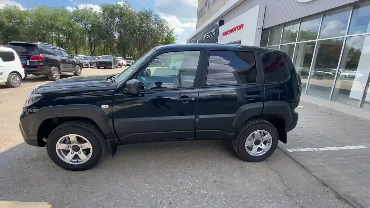 LADA (ВАЗ) Niva 2024 года за 7 490 000 тг. в Актобе