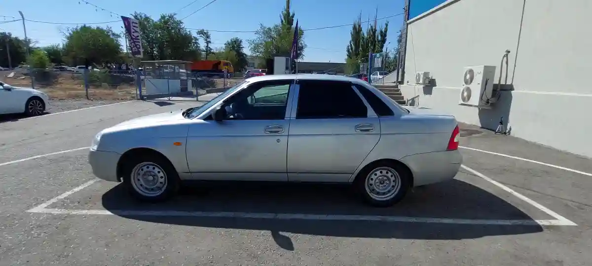 LADA (ВАЗ) Priora 2007 года за 1 100 000 тг. в Тараз